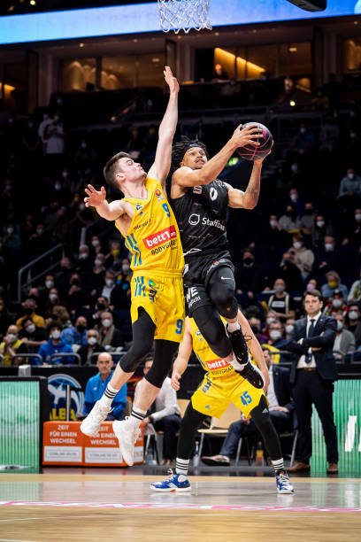 在无球跑动 在无球跑动