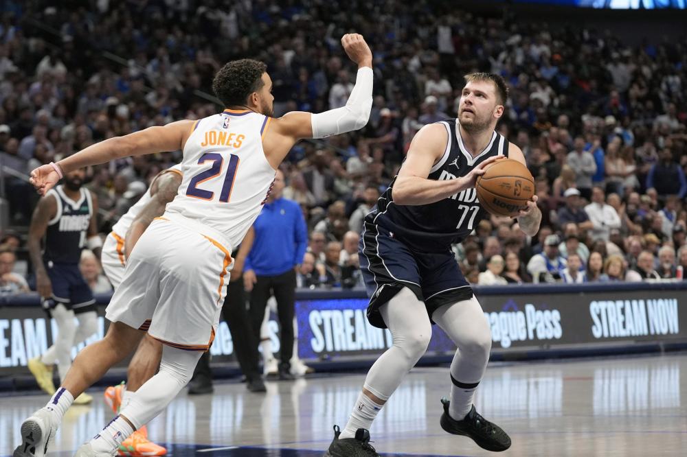 枪手近两个 枪手近两个