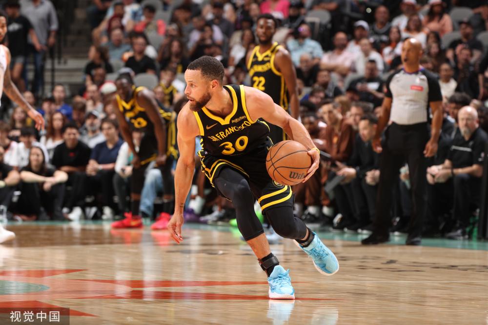 他的前锋位 他的前锋位